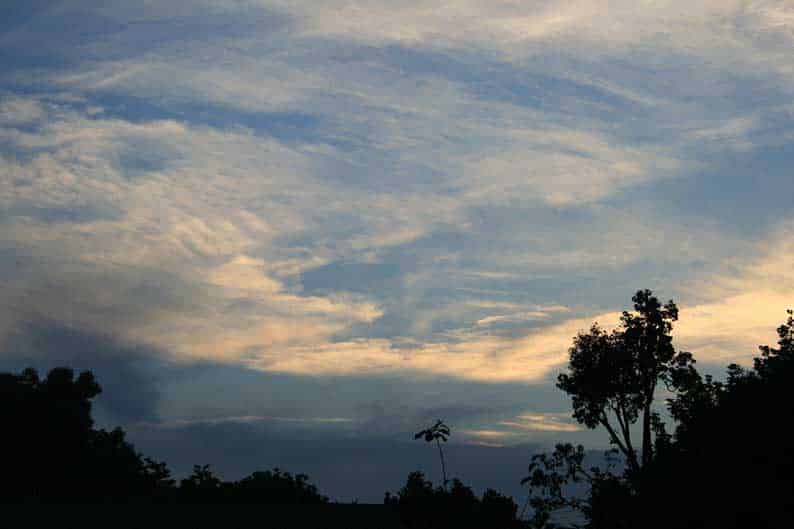 Thin-clouds.jpg
