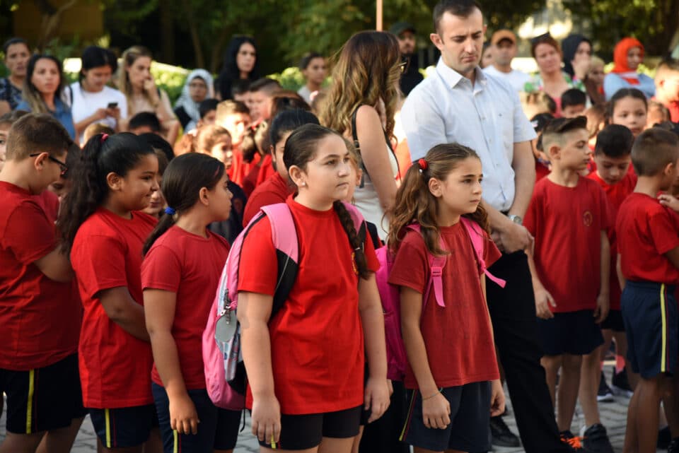 turkish-cypriot-children-first-day-Tak-960x641.jpg