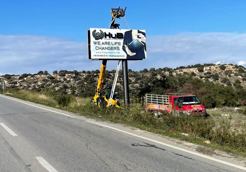 alagadi-billboard.jpg