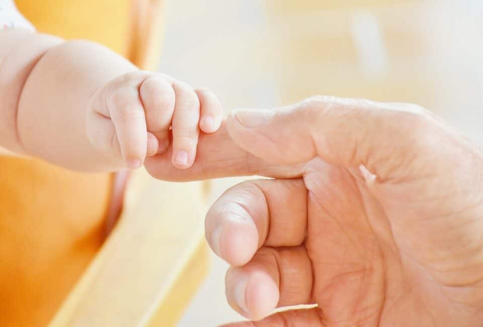 baby-2416718_1280-960x649.jpg