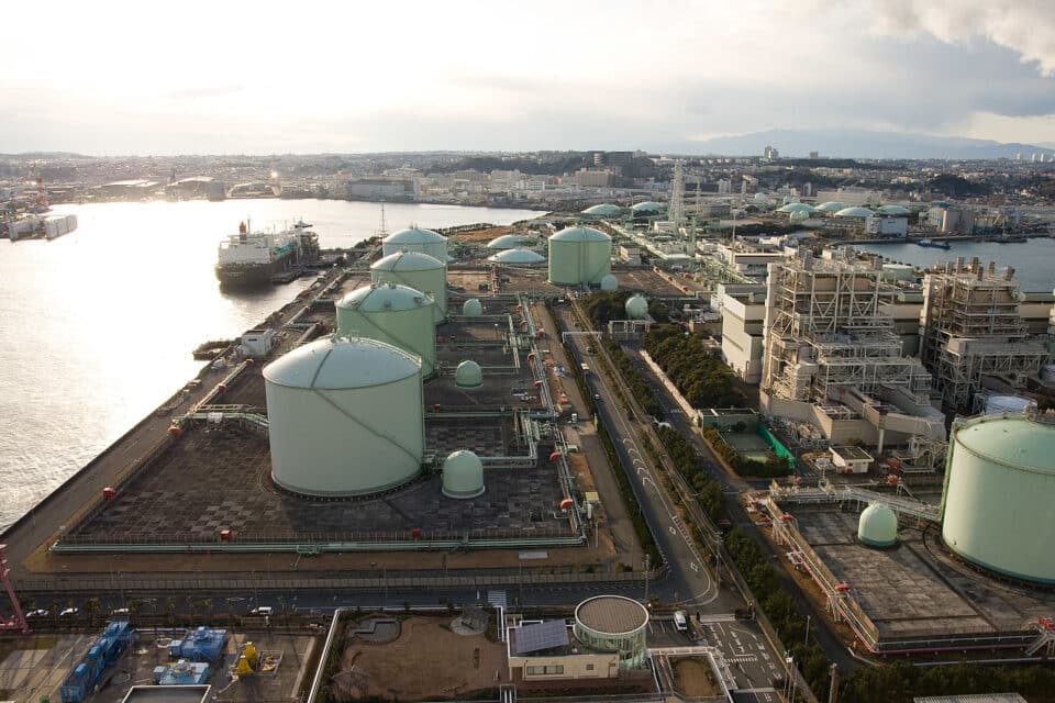 comment-tilliros-It-is-essential-to-bring-gas-discoveries-to-a-local-onshore-Liquefied-Natural...jpg