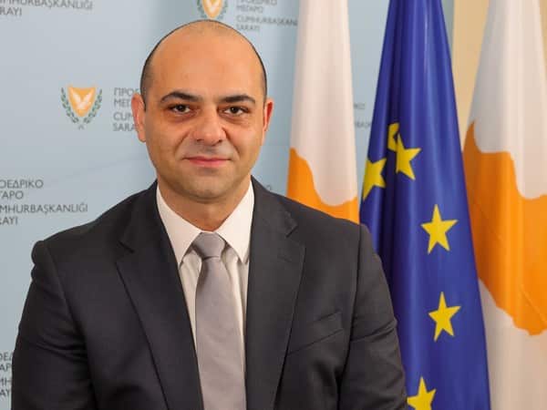 coverMOLa-Panagiotou.jpg