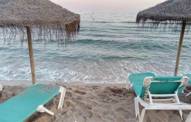 Empty-beach.jpg