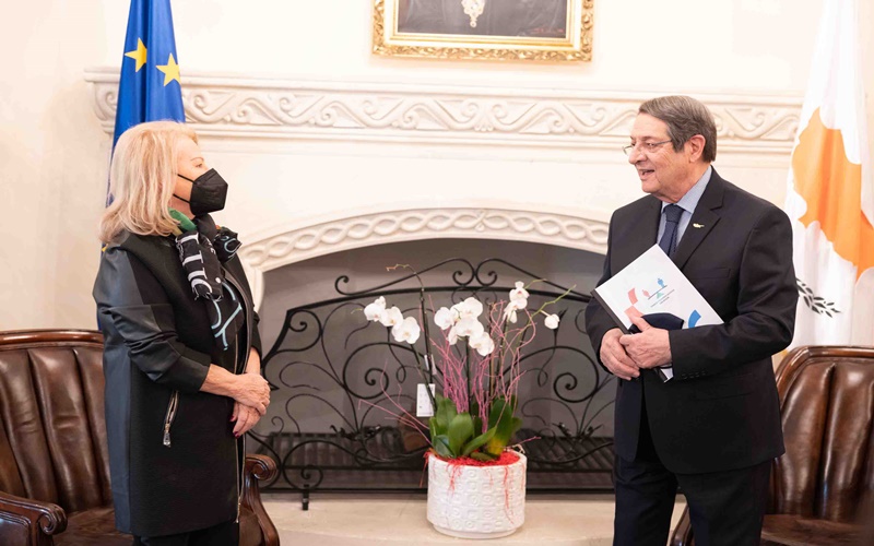 epitropos-isotitas-ptd.jpg