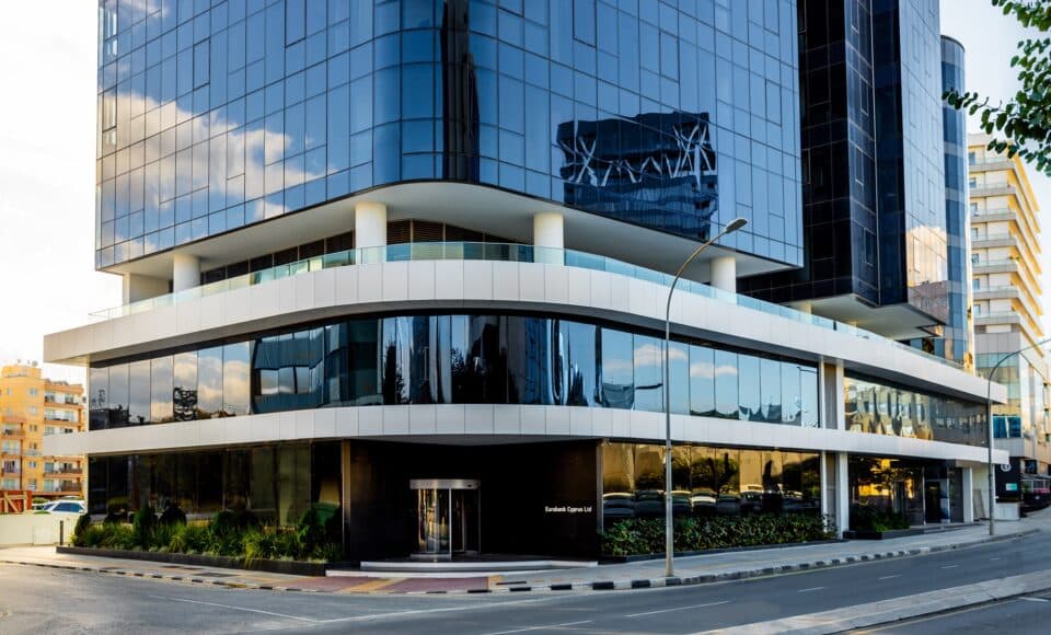 Eurobank-Spyrou-Kyprianou-04b-960x580.jpg