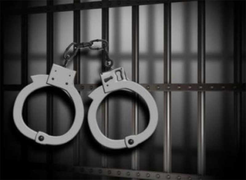 handcuffs-03.jpg