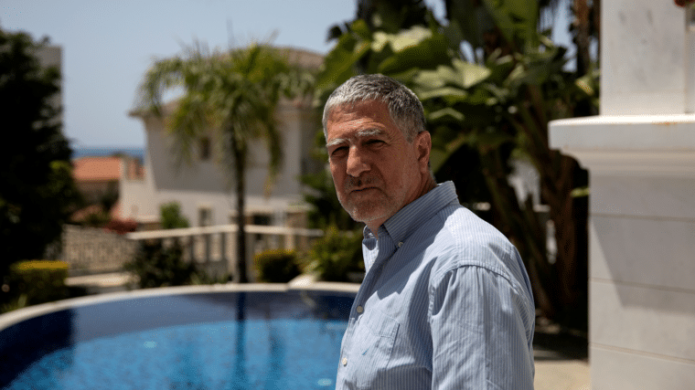 Intellexa-Co-CEO-Tal-Dilian-poses-for-a-picture-at-his-house-in-Limassol-Cyprus-in-April-2020.png