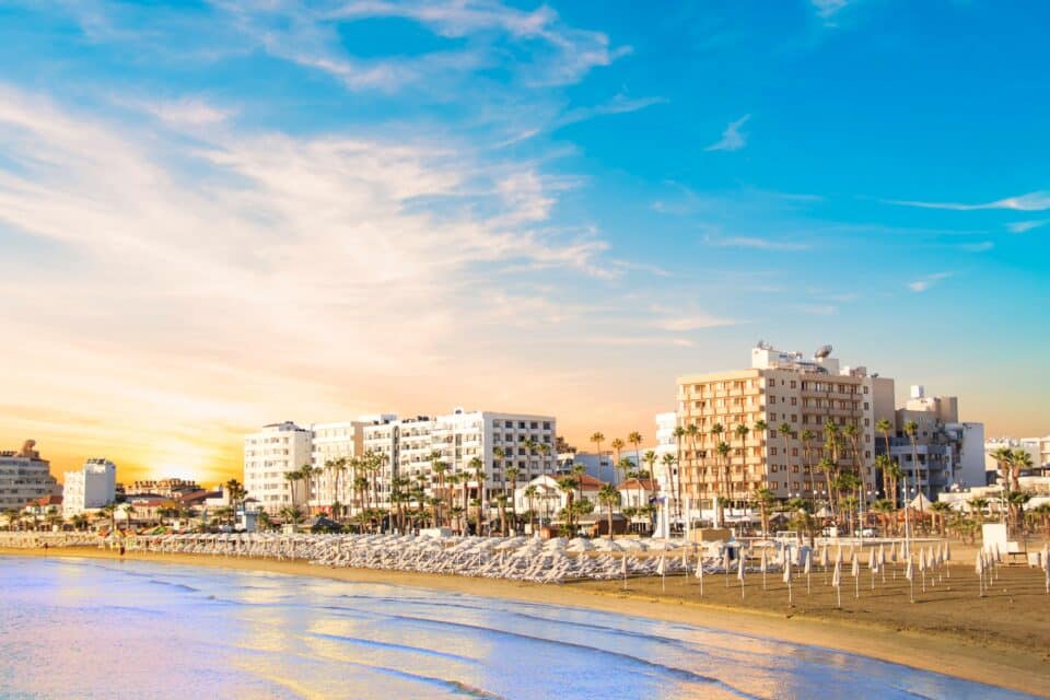 larnaca-960x640.jpg