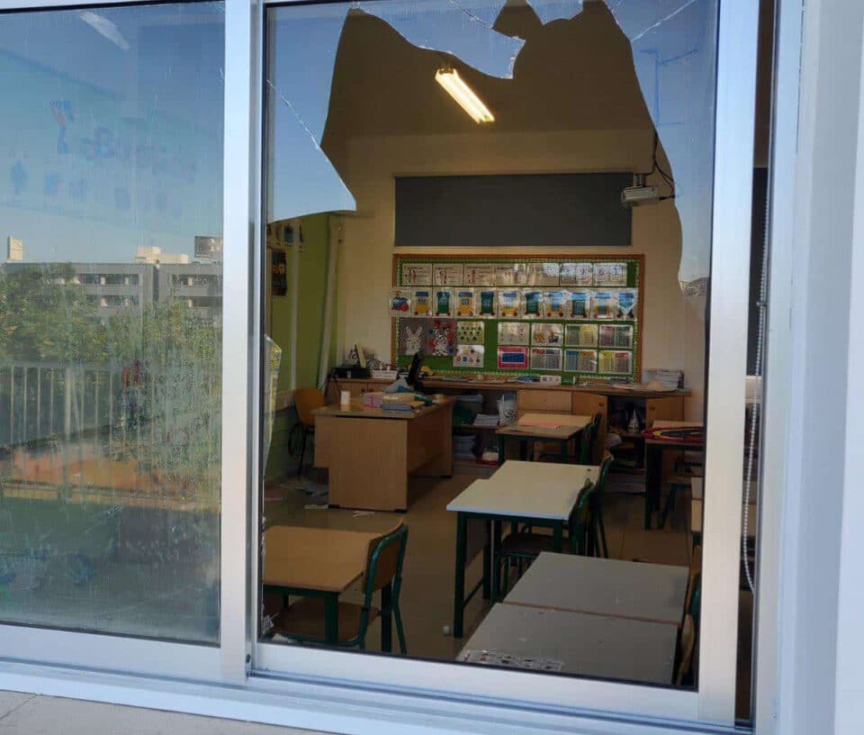 livadia-primary-vandalised-2-web-cropped-960x816.jpg