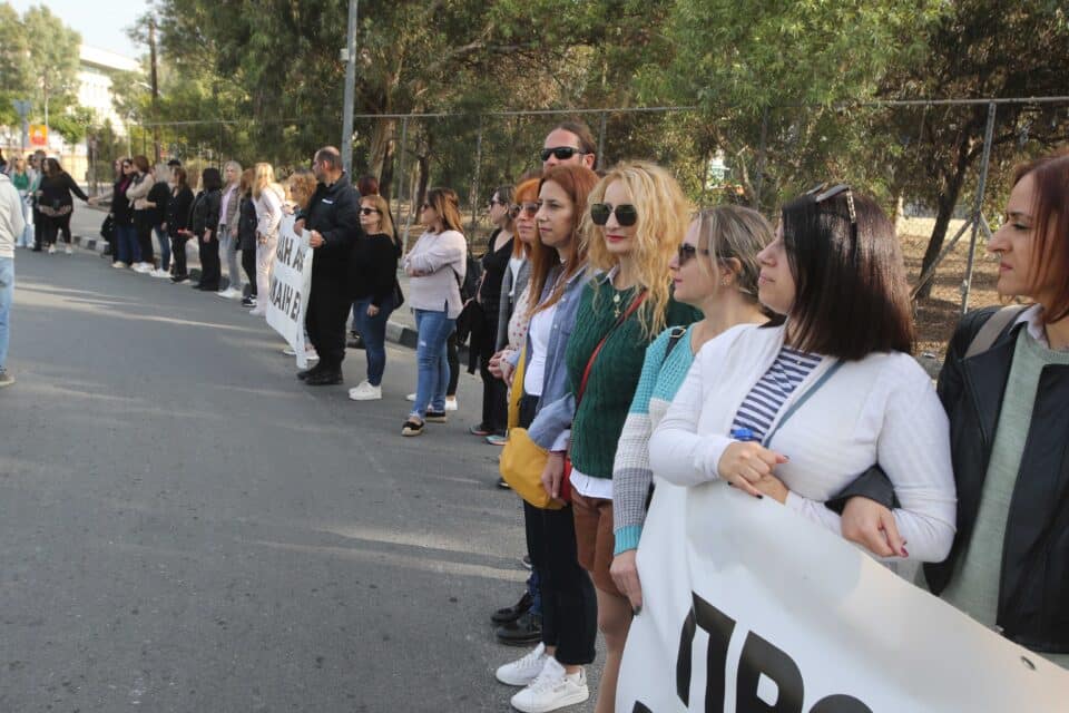 low-paid-960x640.jpg