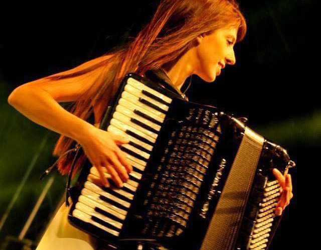 Mirella-PachoiWEB.jpg