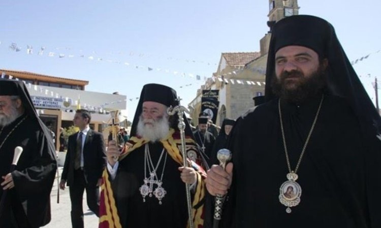 mitropolitistamasou.jpg