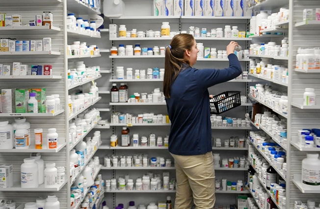 pharmacist-web.jpg