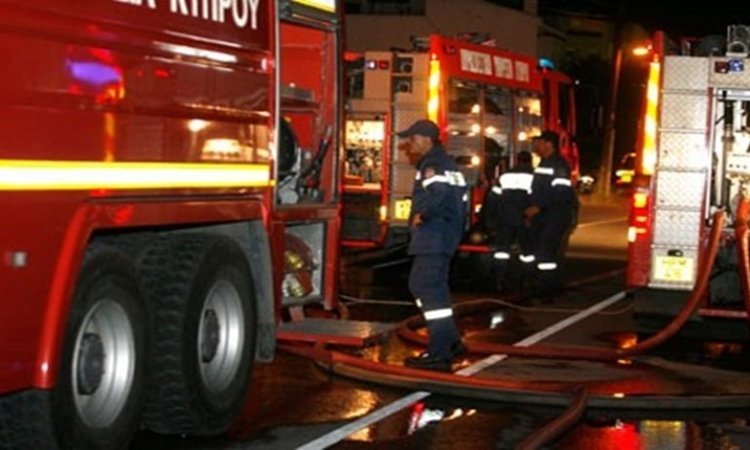 PIROSVESTIKI-NIXTA1.jpg