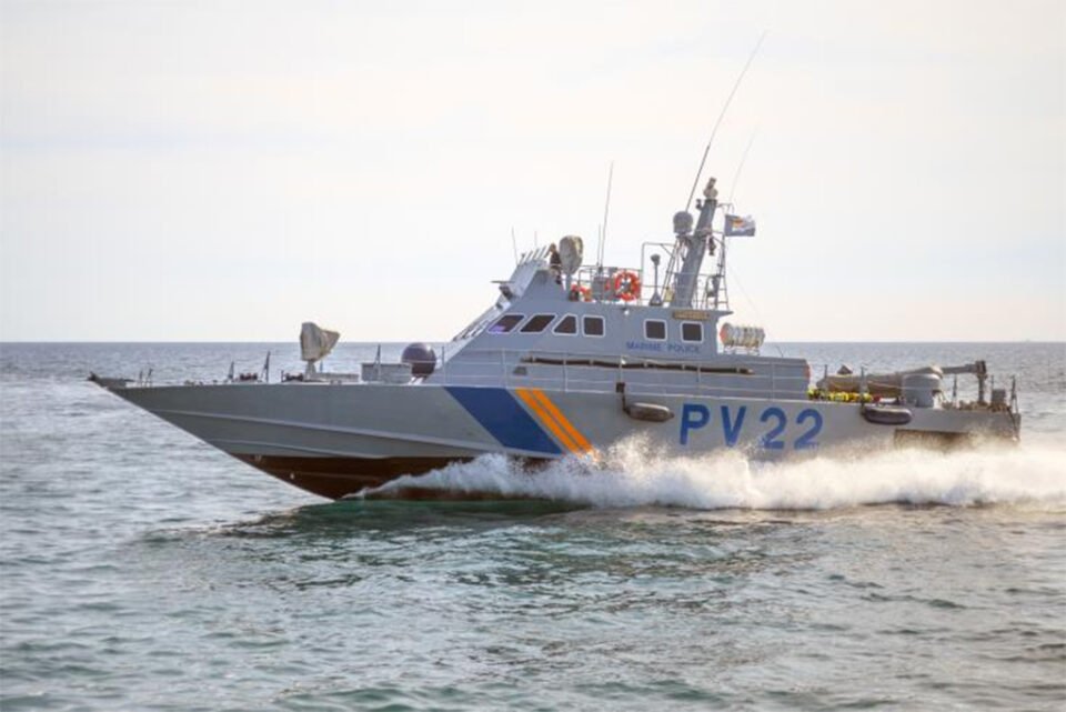police-boat-960x641-1.jpg