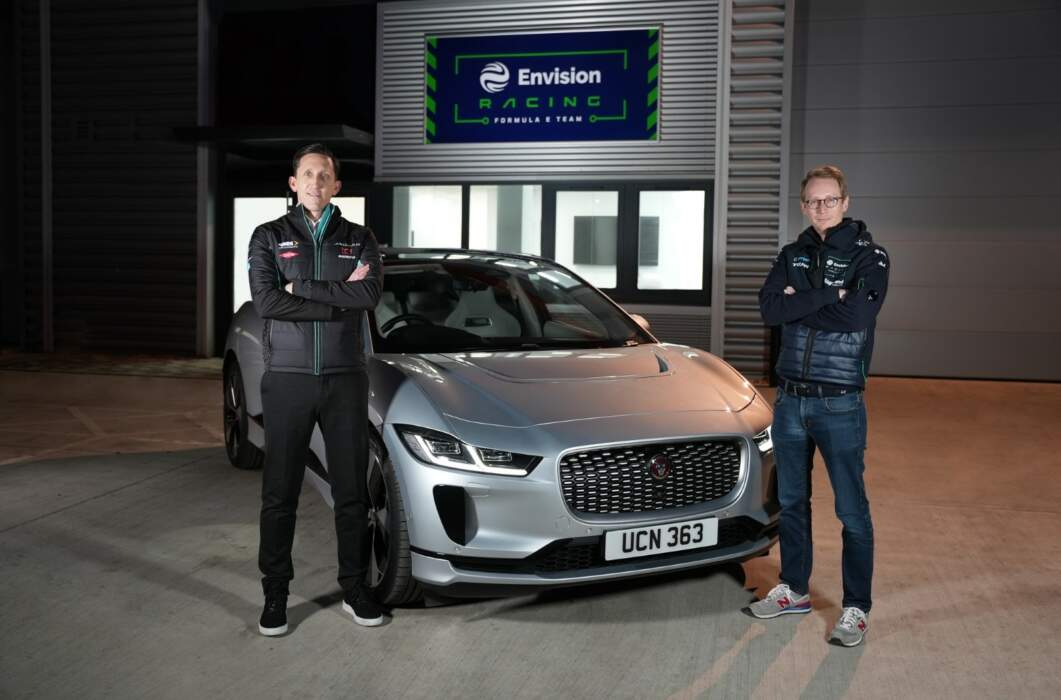 Racing-Envision-Customer.jpg