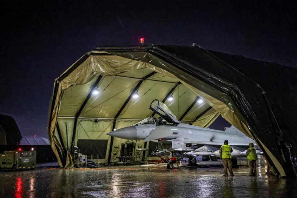 Royal-Air-Force-Typhoon-FGR4-being-prepared-to-take-off-960x640.jpg