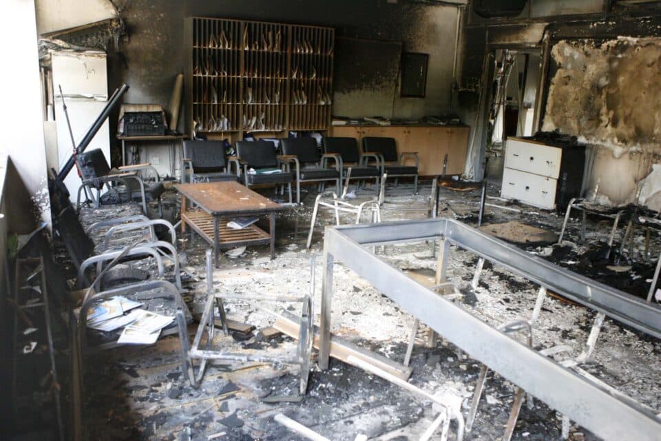 school-vandals-1-960x640.jpg