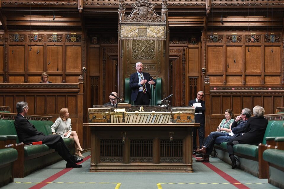 sir-lindsay-hoyle-960x640.jpg