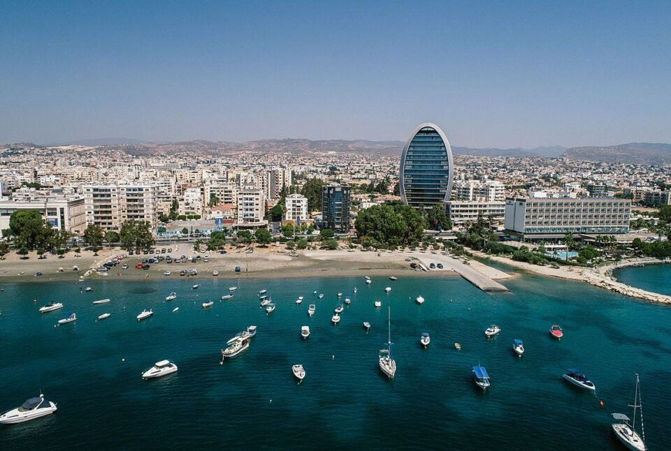 the-Oval-Limassol-cyprus-business-now-kyriacos-Nicolaou-cyprus-mail-960x646.jpg