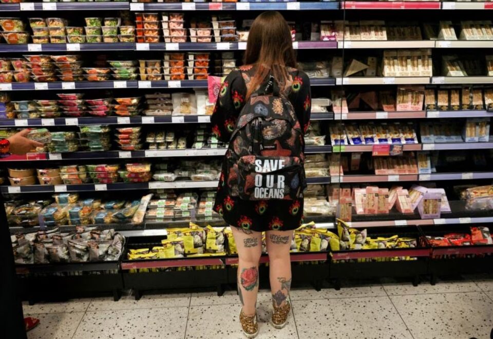 UK-supermarket-960x659.jpg